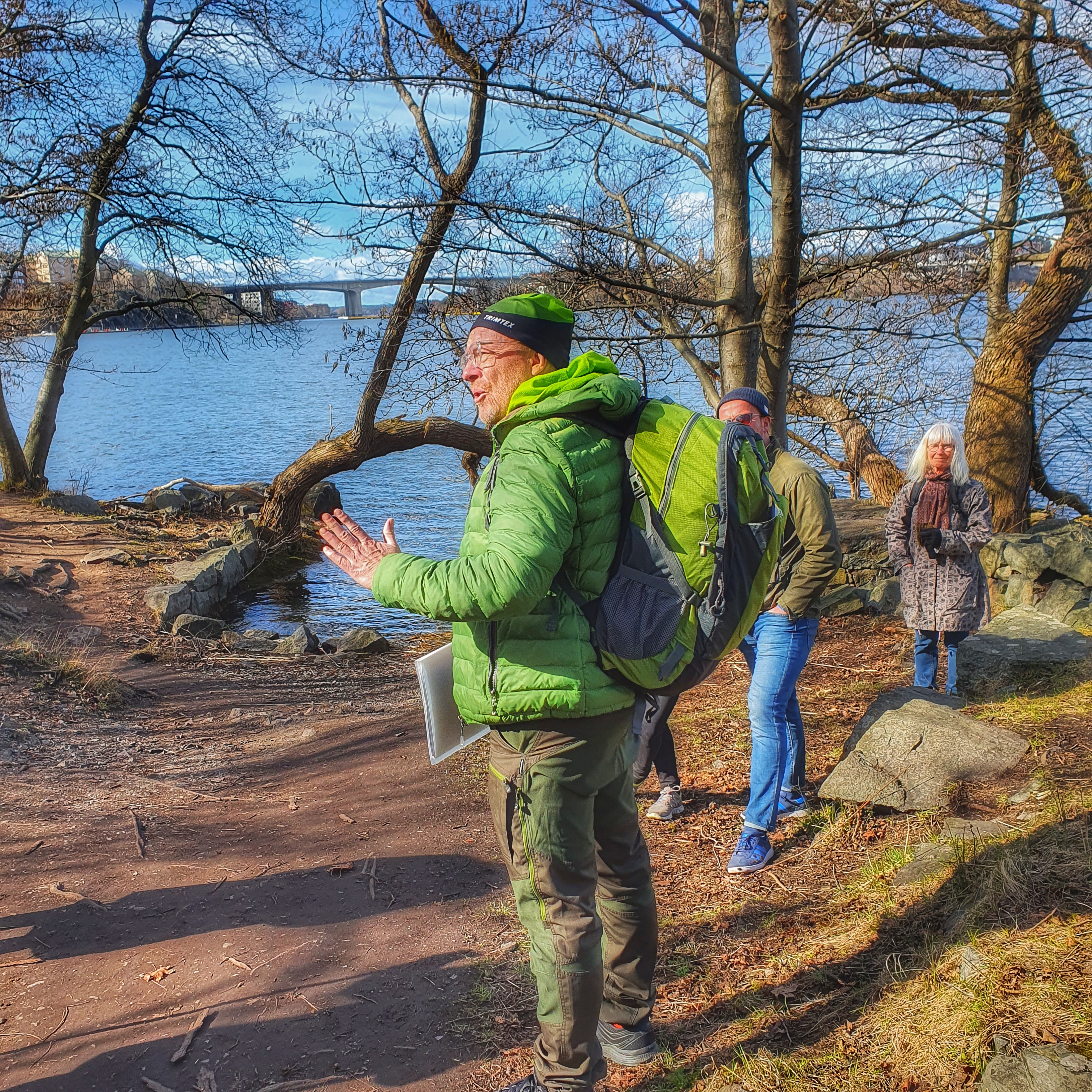 Verdeverdetrael_dengronaguiden_langholmen_encellsamhistoria_20210402_111728-01