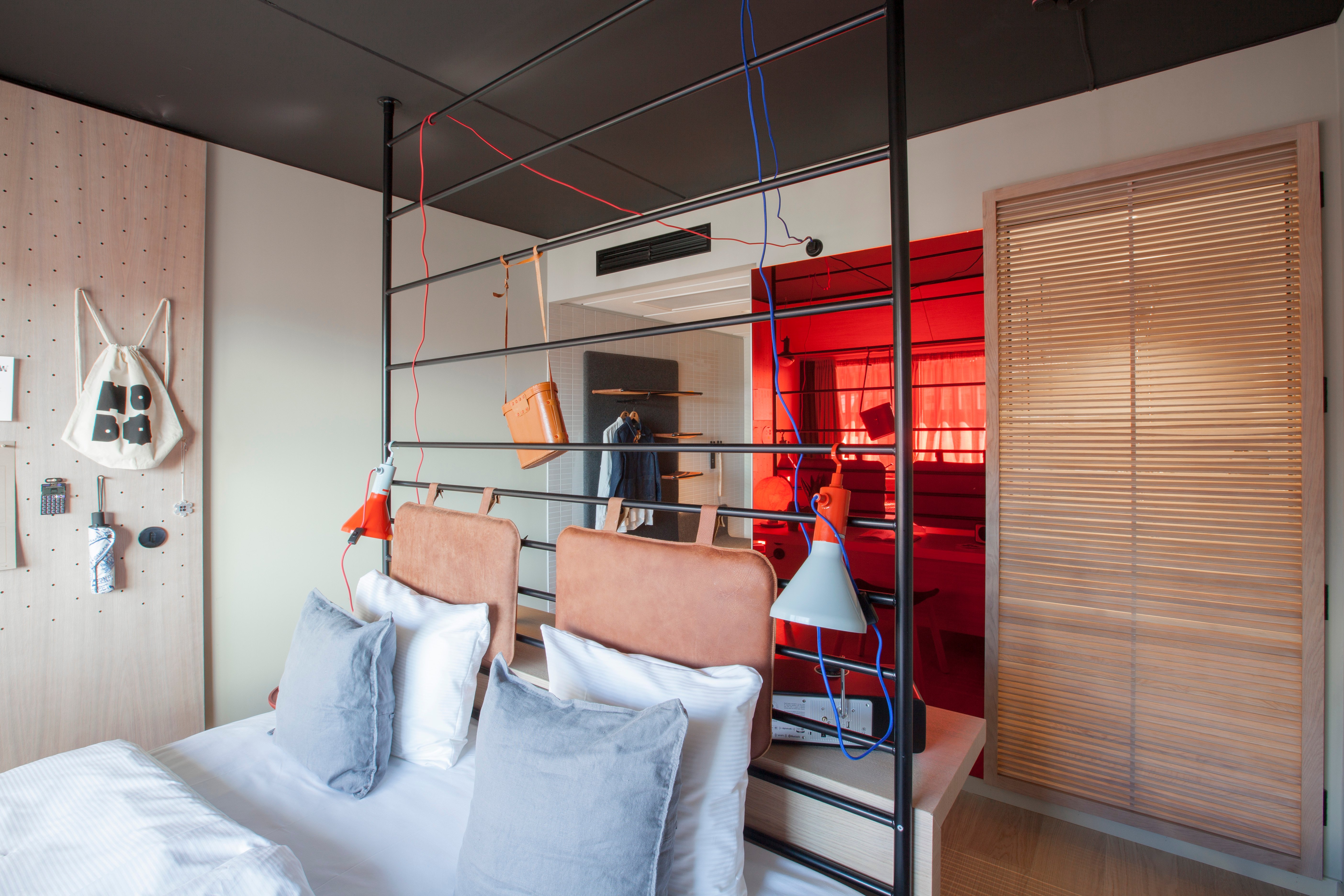 patriciaparinejad hobo room10