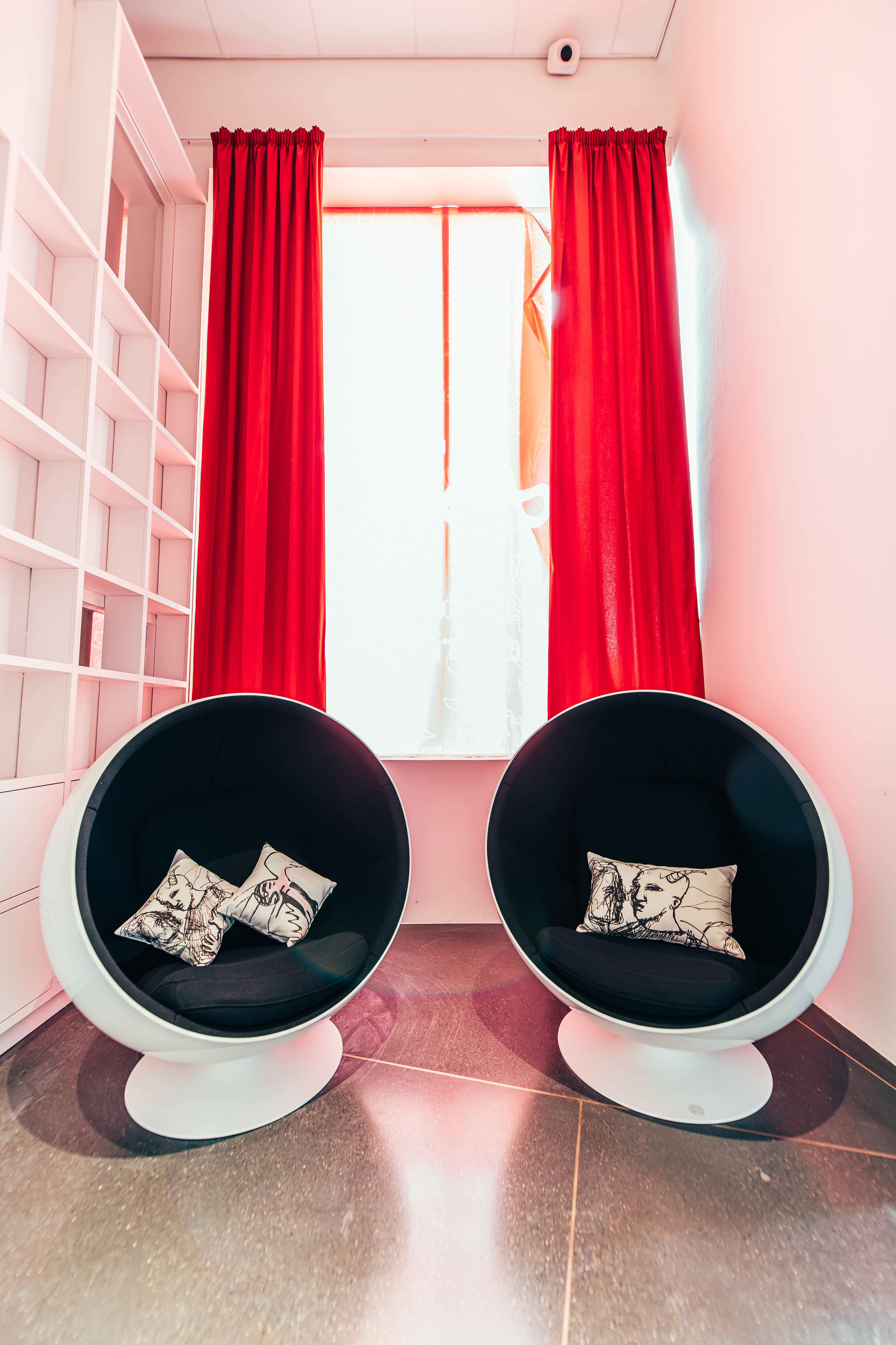 Hotel AX Chairs