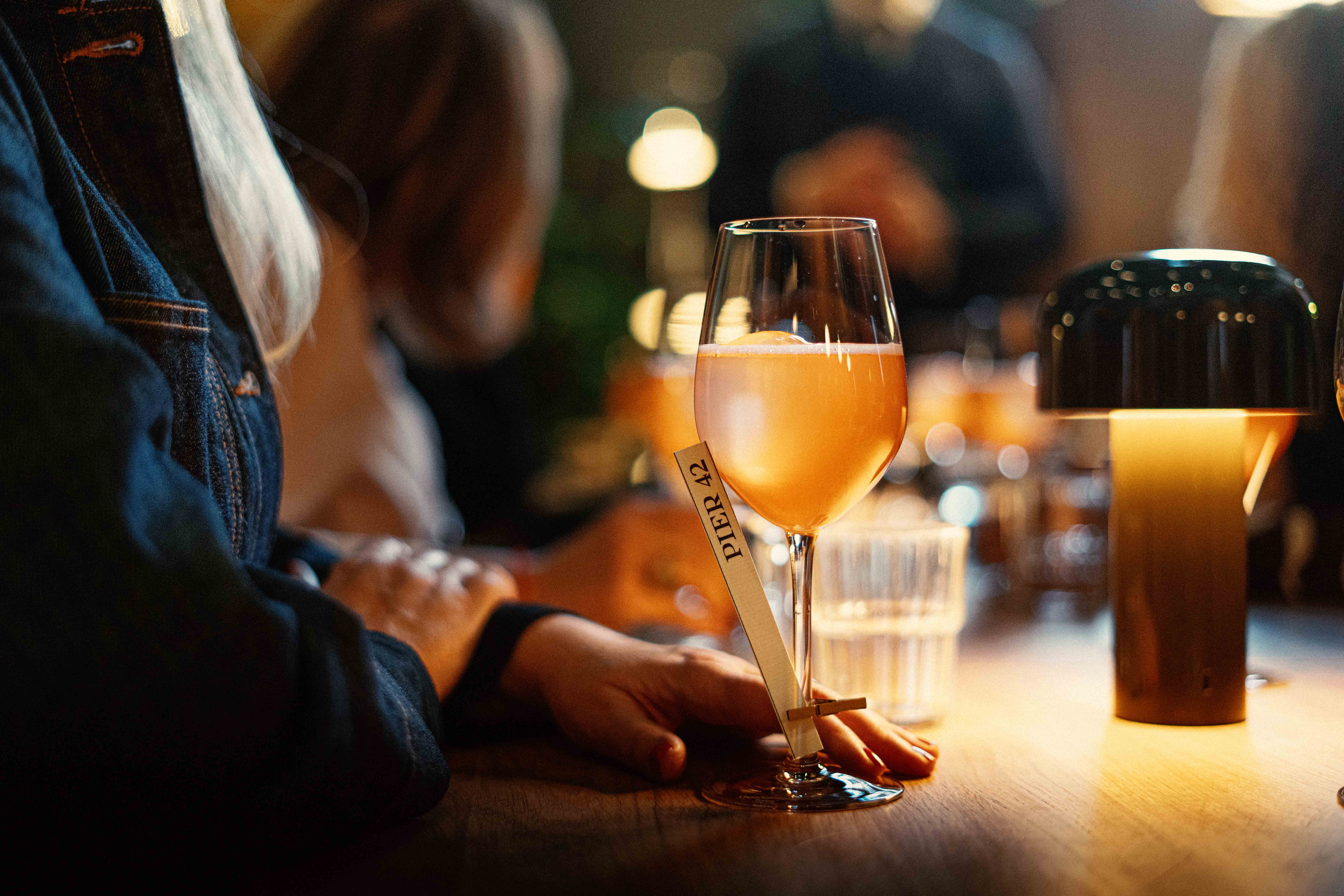 amerikalinjen_floatingbartender_01