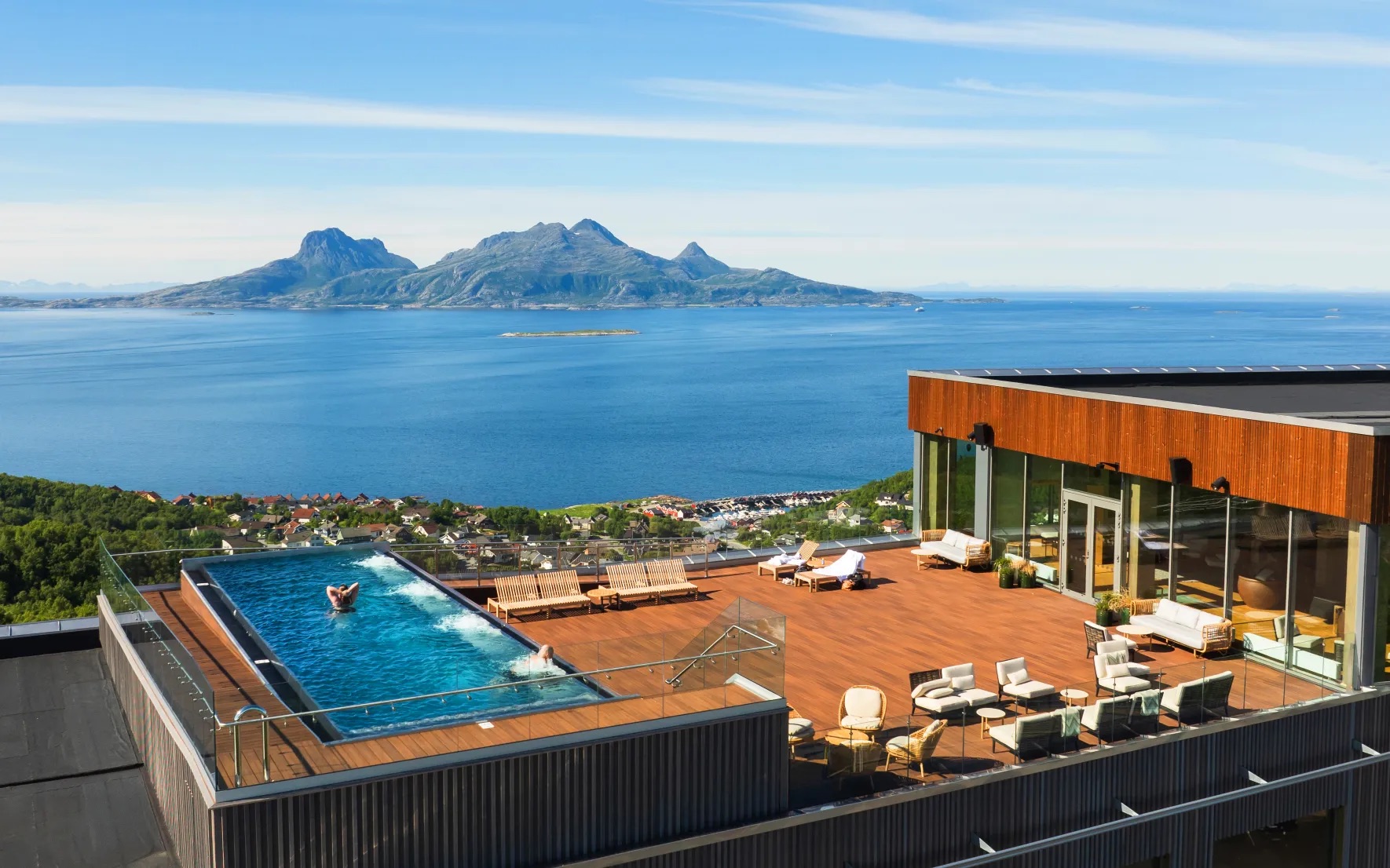 wood_0a246036-212e-4558-851f-cc3a6d77bdeb