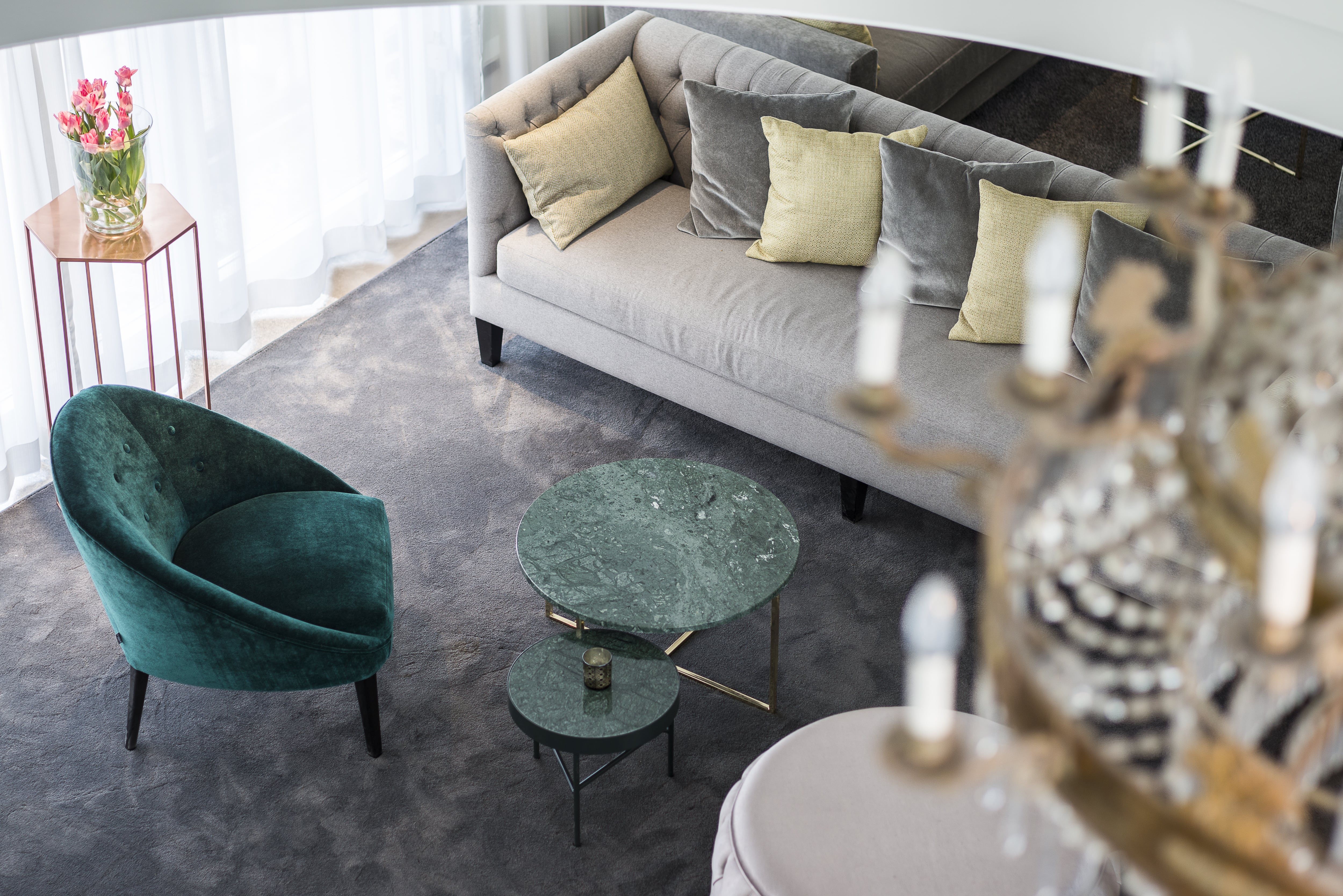 lobby-interior-sofa-group-quality-hotel-ekoxen