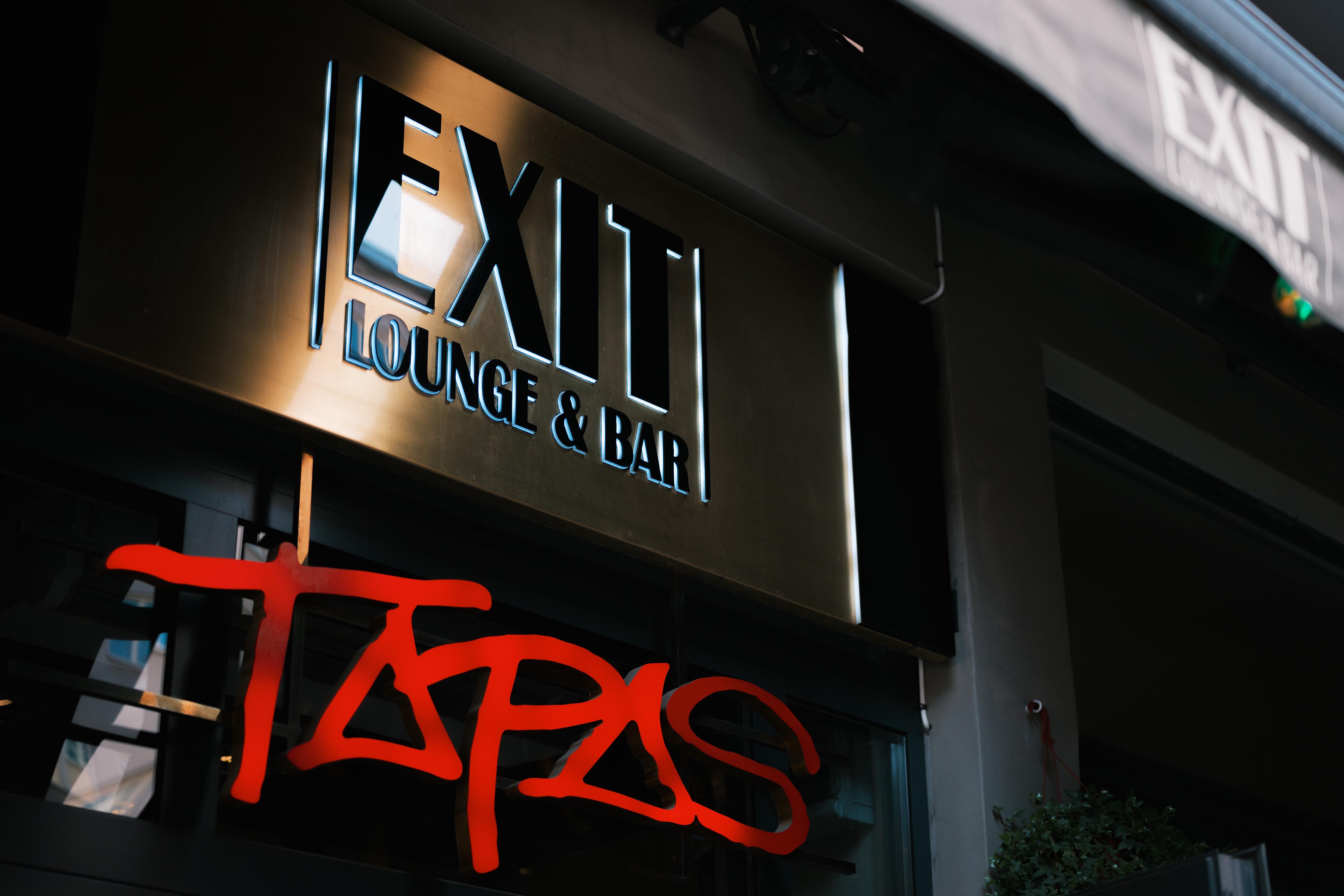 Exit Lounge & Bar Tapas vid Medborgarplatsen på Södermalm