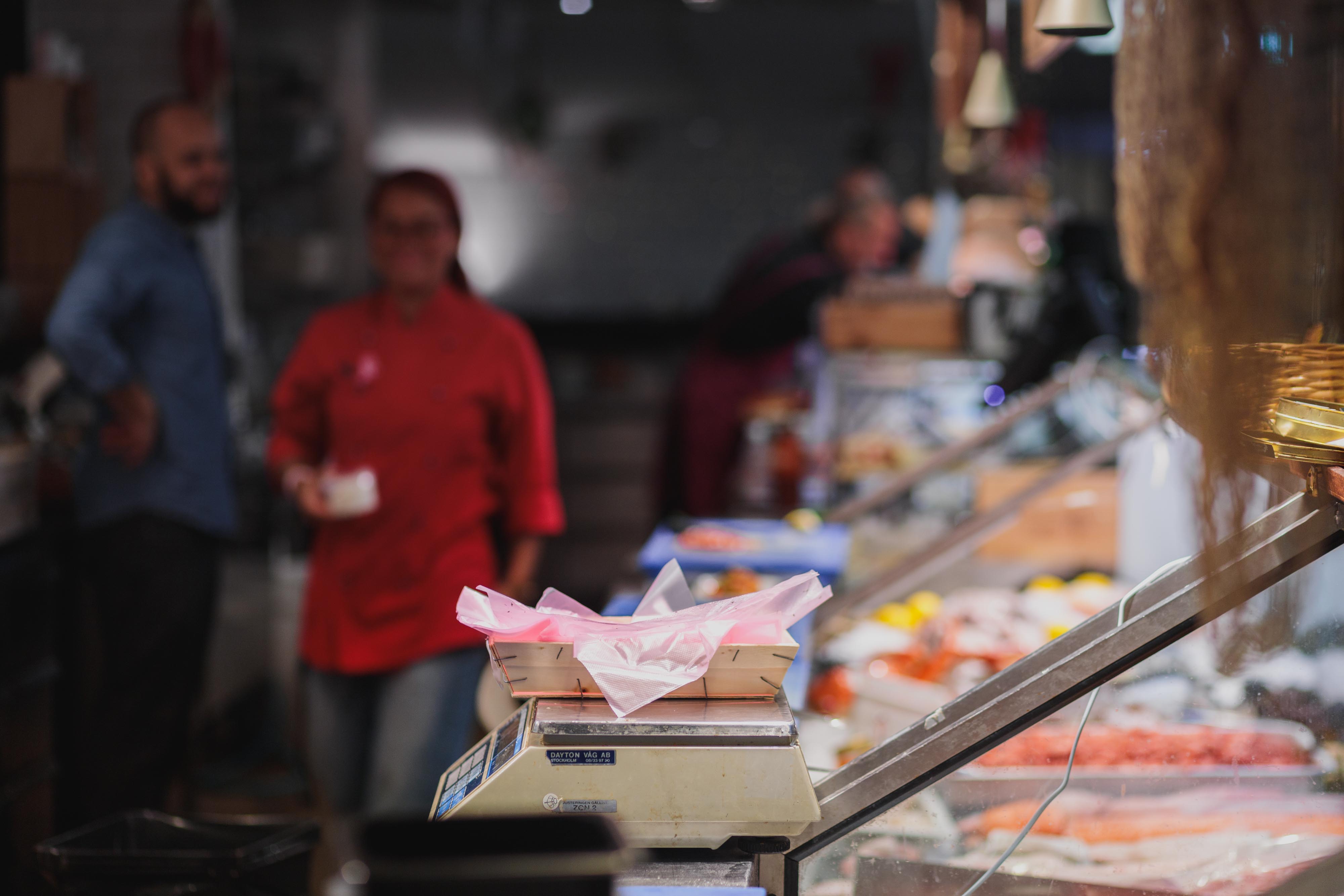 Kontakt - Hav, champagne & kärlek