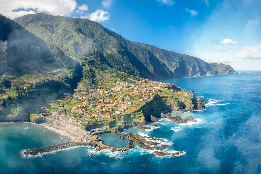 portugal-madeira-kustby-900x600