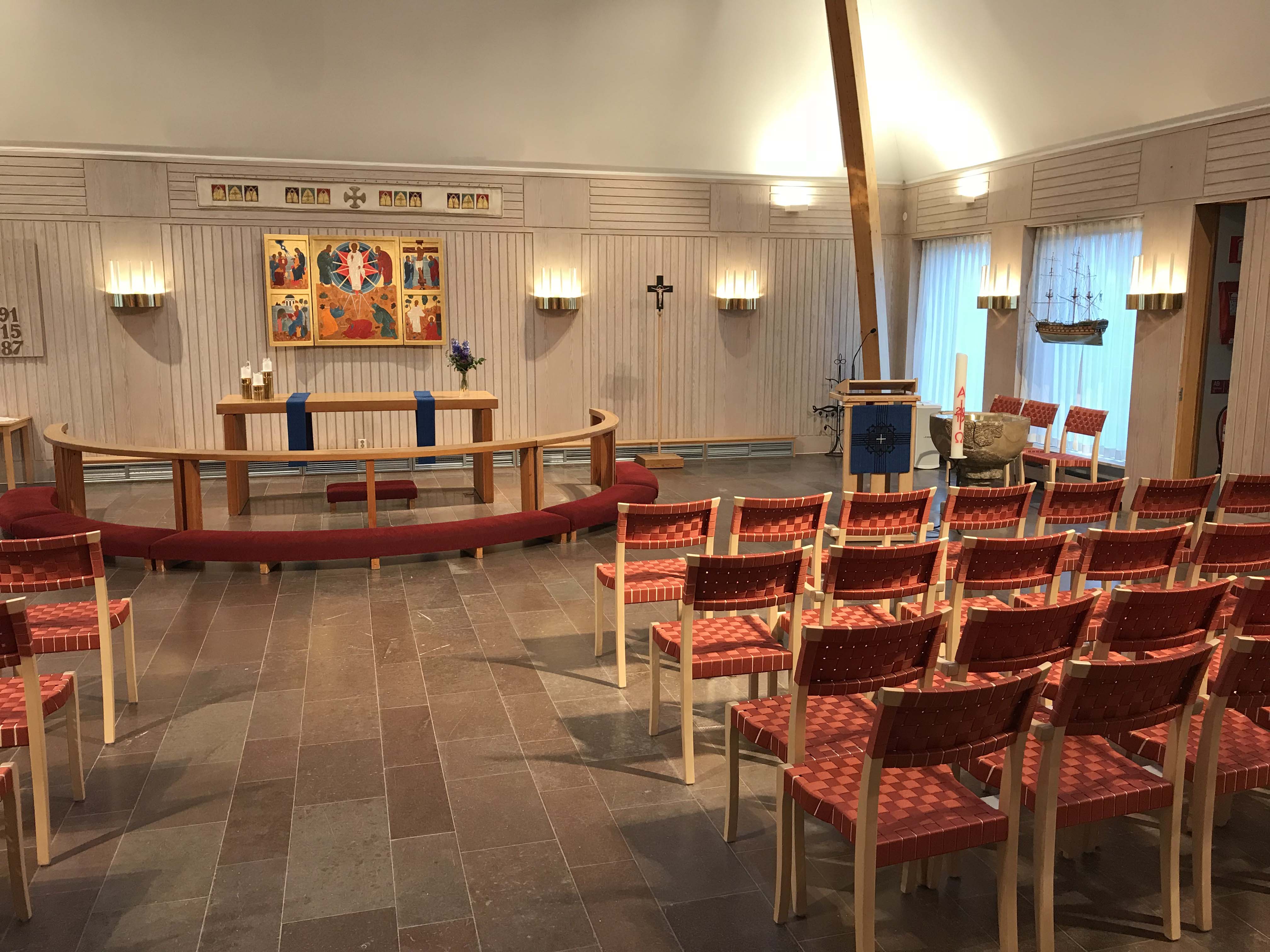 Taras Ljusdesign Kyrka Kyrkbänken