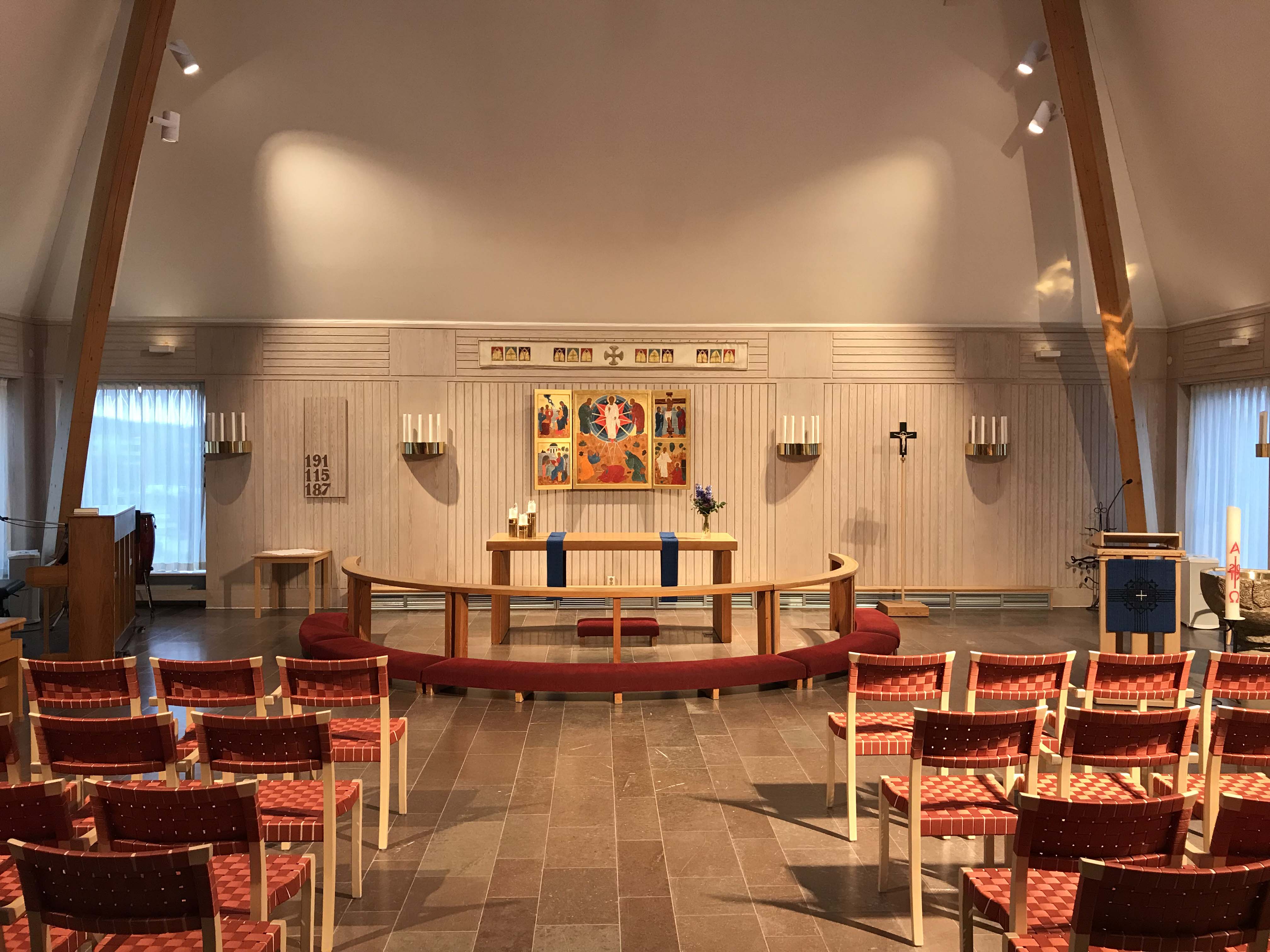 Taras Ljusdesign Kyrka Kyrksal
