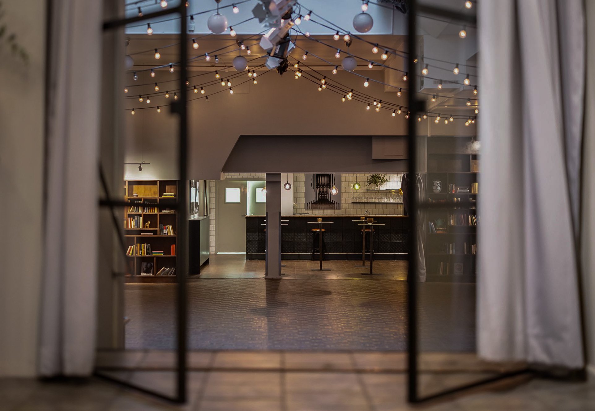 VENUE81