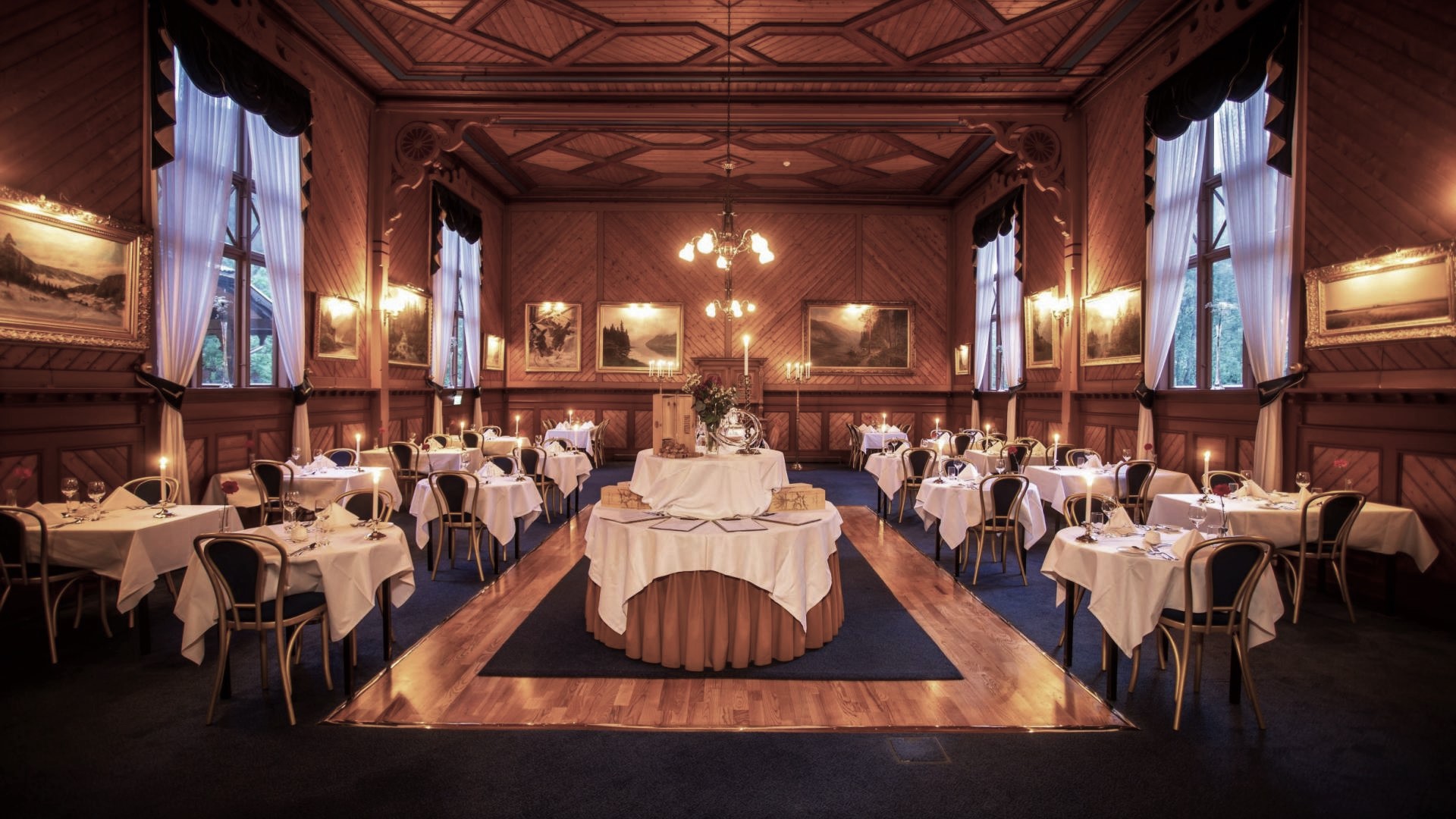 Dette - 3_fine_dining_restaurant_dalen_telemark4