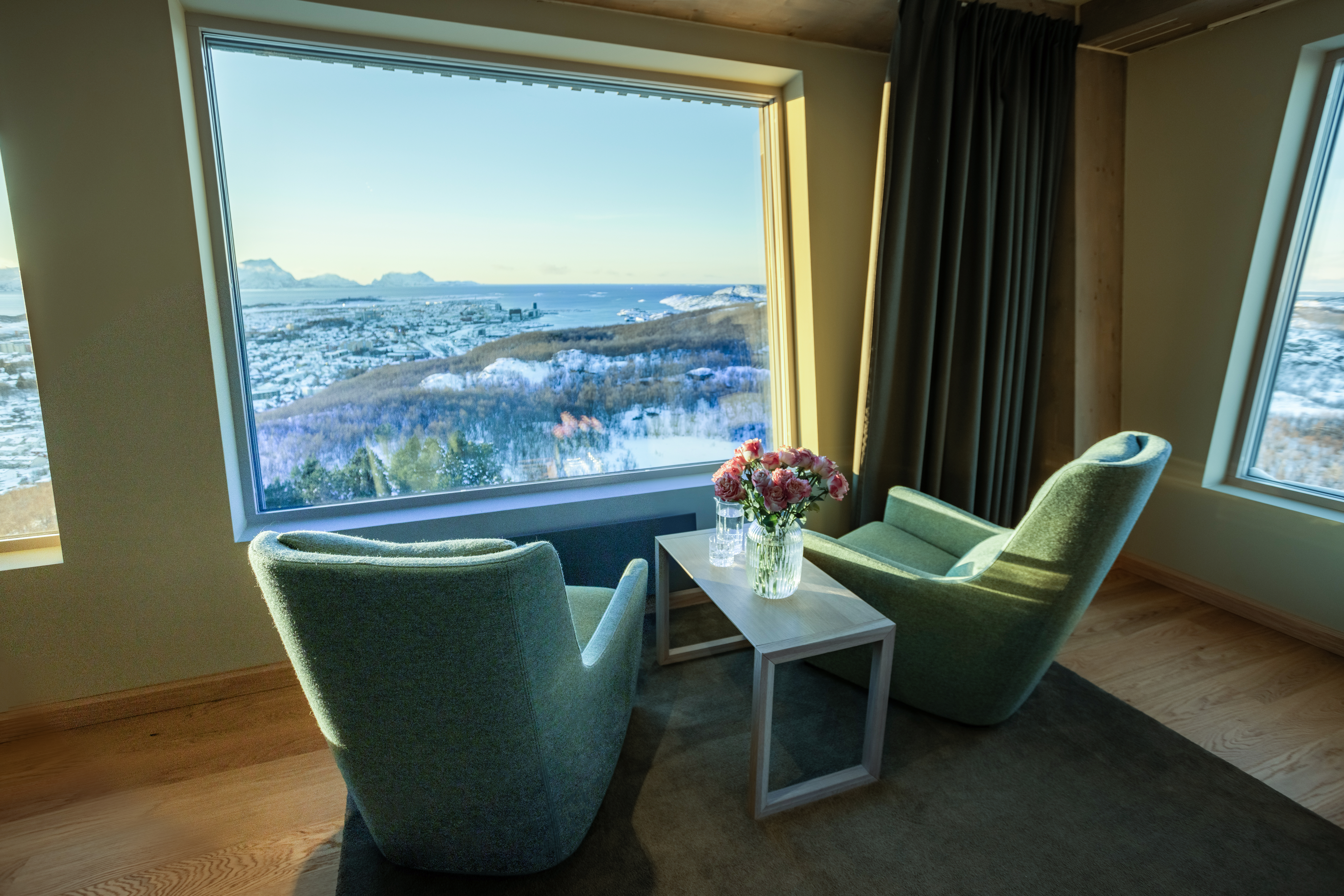 rom 1 B27A2214-T-Edit