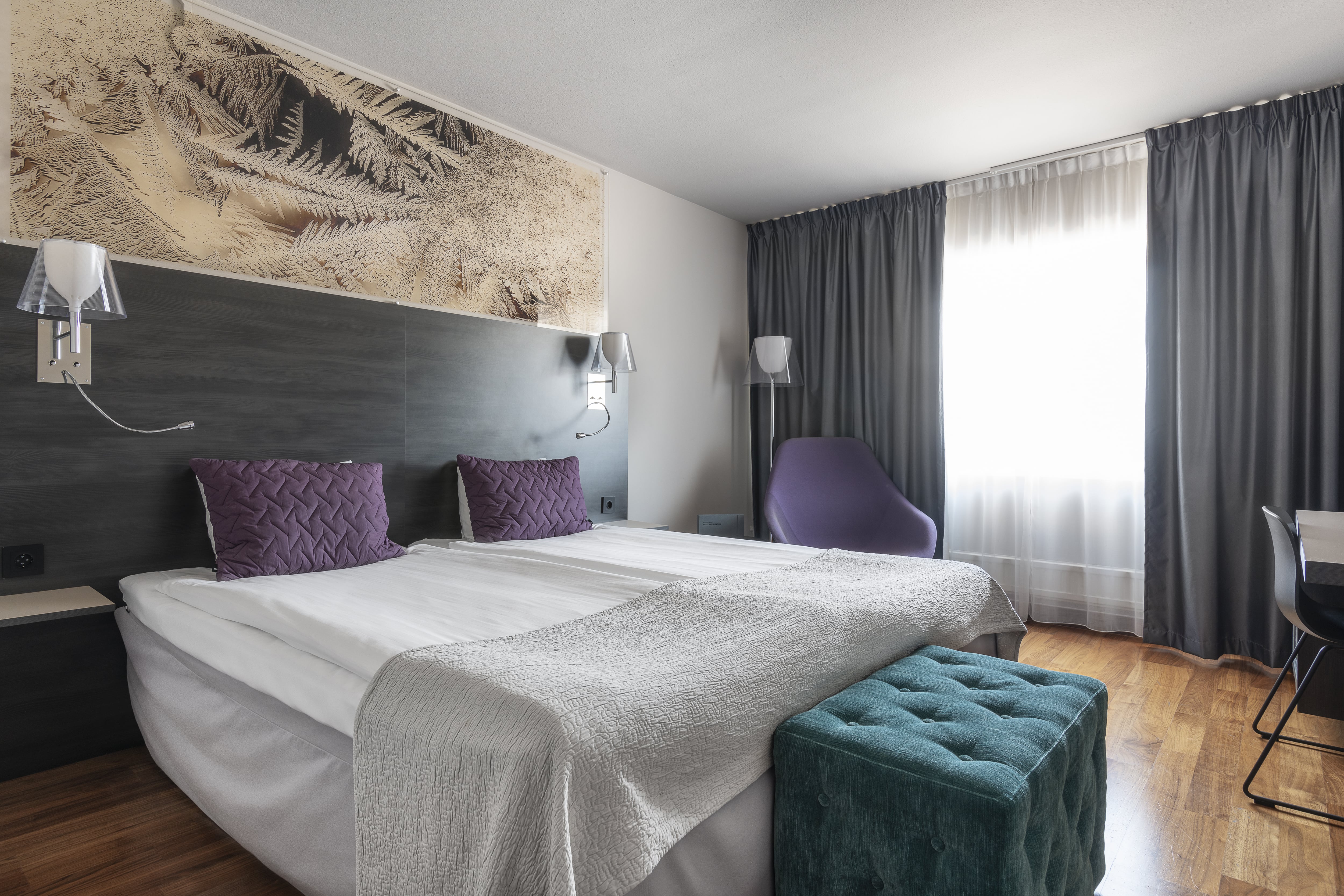 doubleroom-standard-bed-quality-hotel-sundsvall