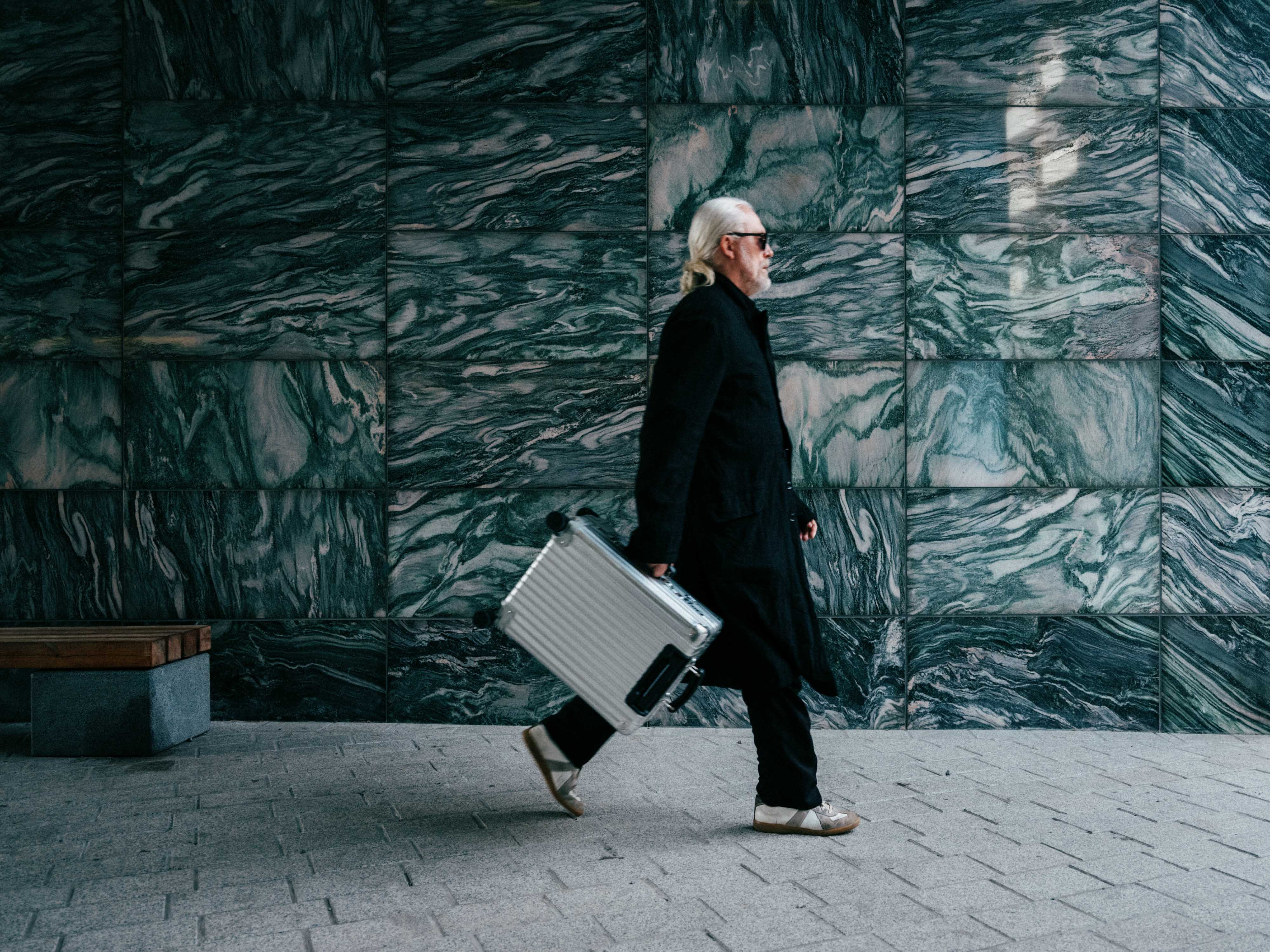 Thief_2025_ suitcase-2